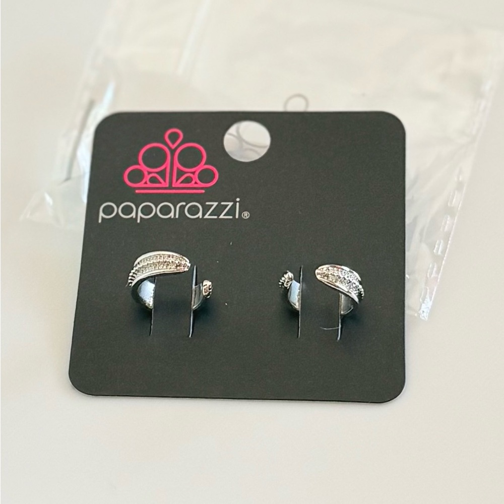 Paparazzi Cuff Earrings